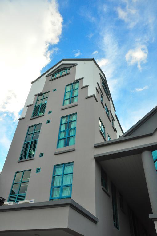 Tat Place Hotel Kuala Belait Eksteriør billede